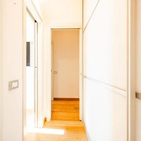 Apartment Panoramico Su Vicino Al Duomo Mailand